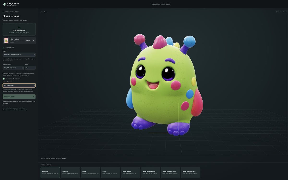 WarpForm generating a textured 3D model of a green alien toy from a single reference image, with generation settings in the left panel and recent models below